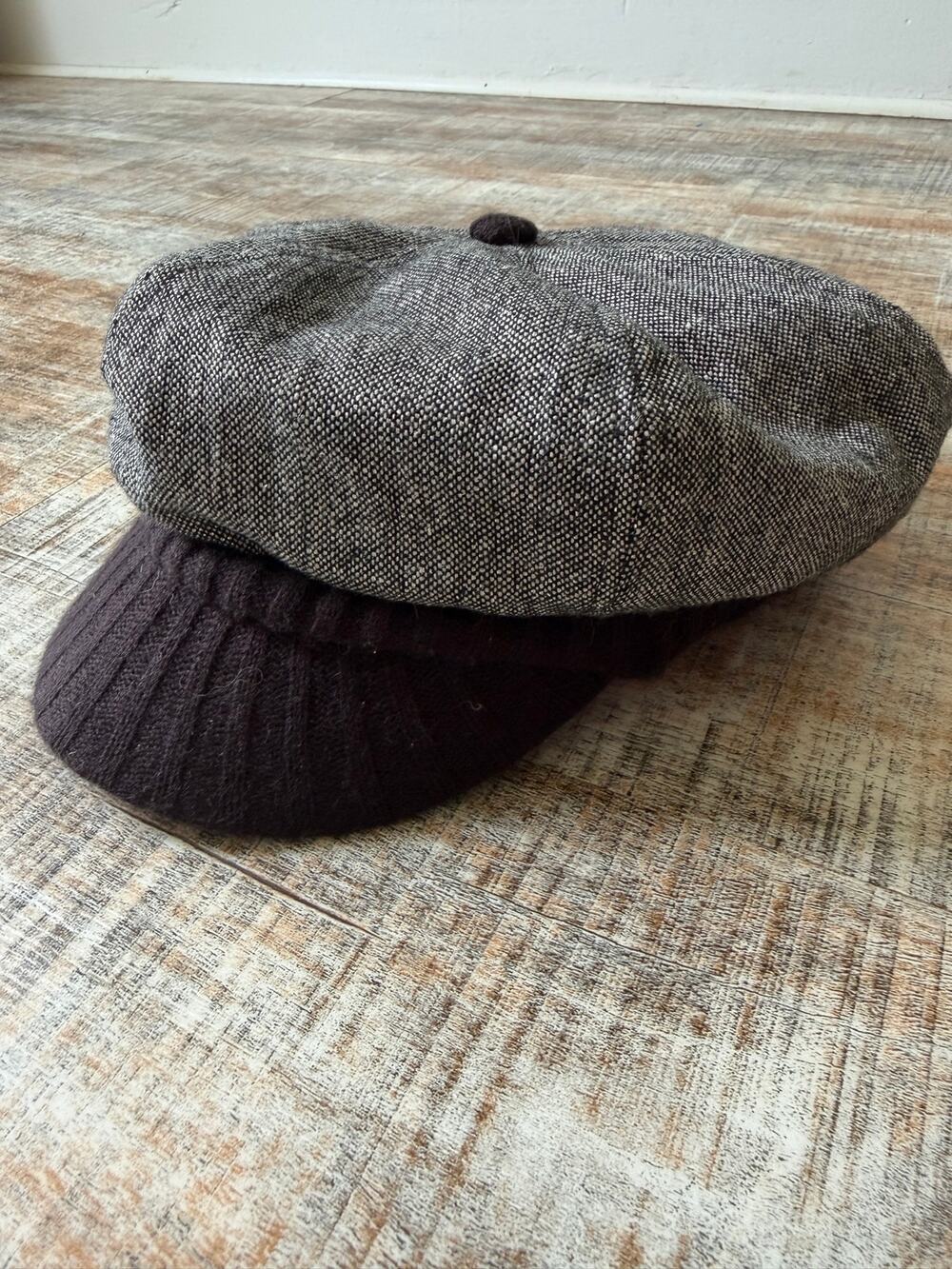 Sparkly Gray Black Y2K Newsboy Wool Cap One Size 90's Y2K Hat Flat Cap